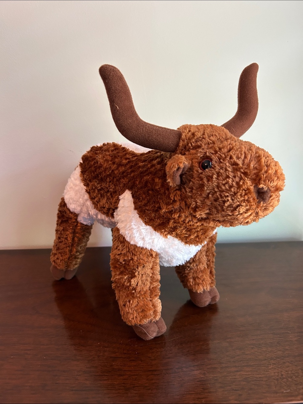 Zoona Longhorn Plush Bull Brown and White Texas 2004 RGU Group 11"